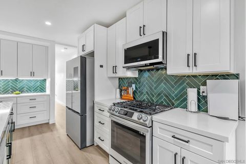 Tiny photo for 2146 Franklin Ave, San Diego, CA 92113 (MLS # 250042187)