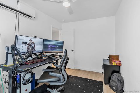Tiny photo for 2146 Franklin Ave, San Diego, CA 92113 (MLS # 250042187)