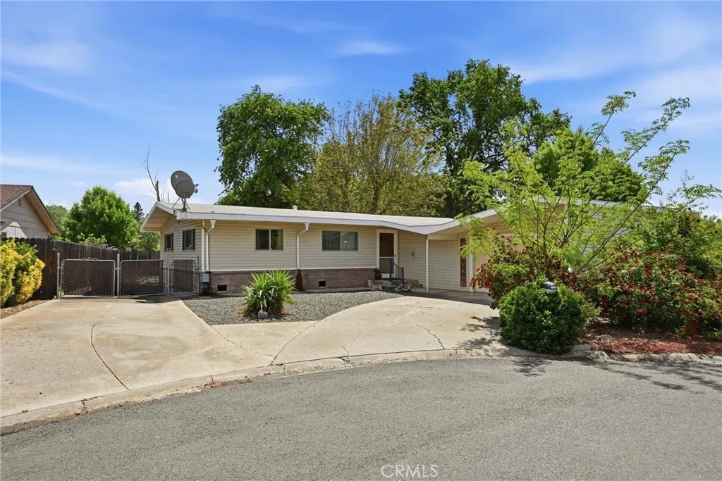 7478 Lakeland Drive