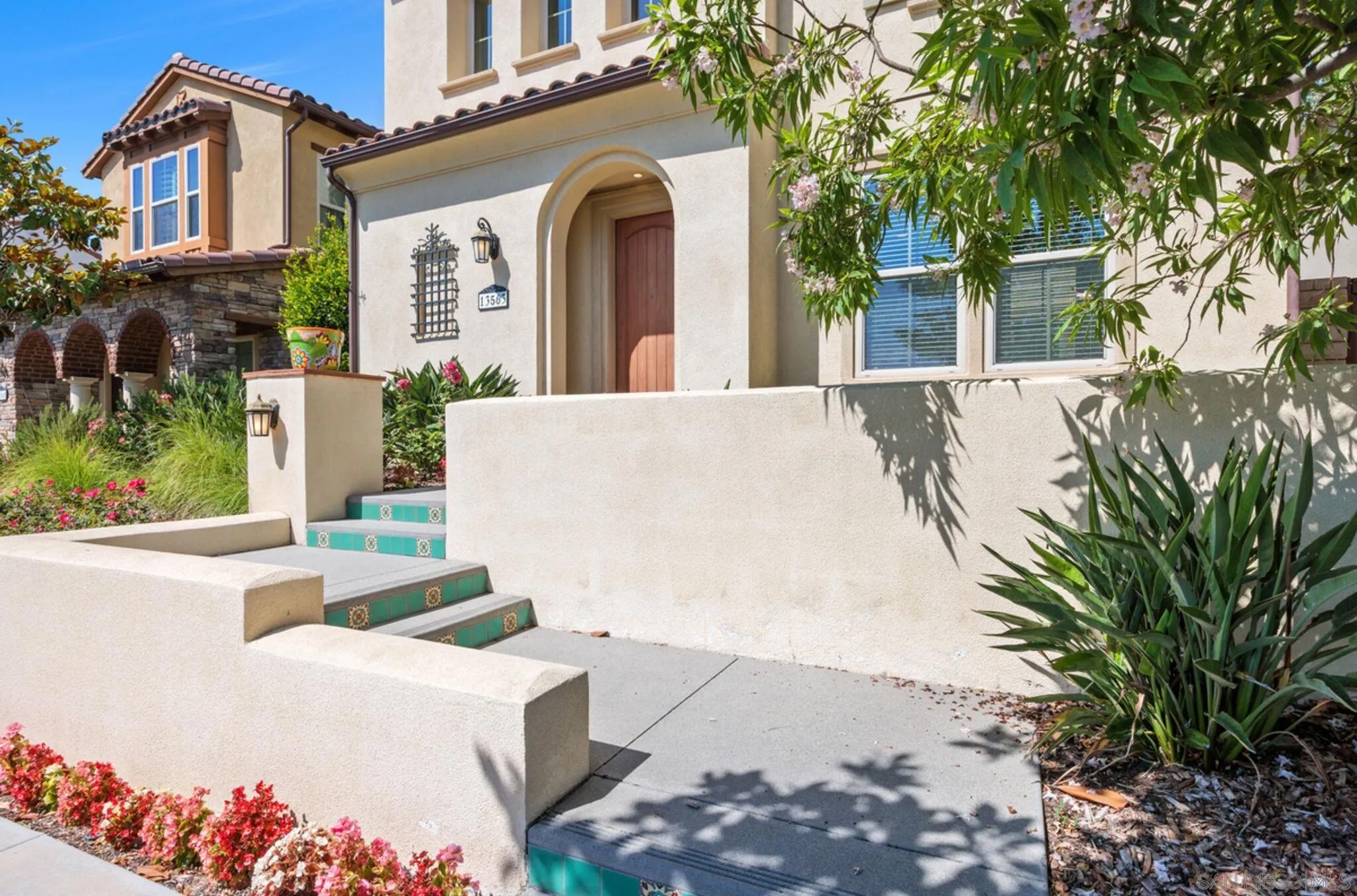 13563 Chamise Vista Ln