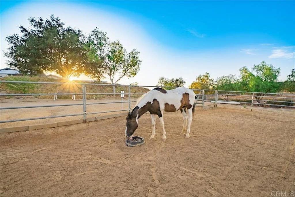 Photo of 27697 Sunset Vista Lane, Valley Center, CA 92082 (MLS # NDP2607676)