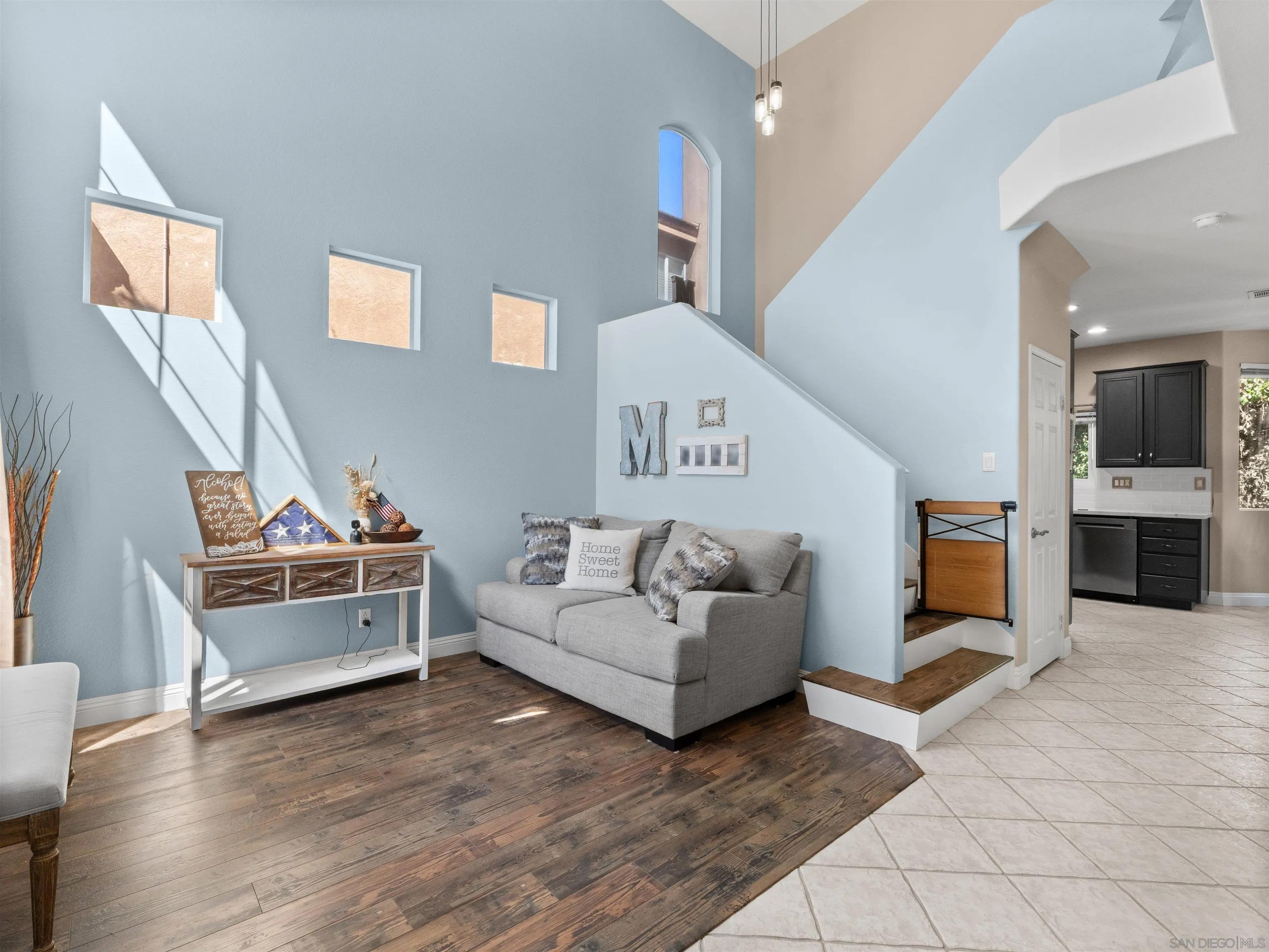 2925 Sunhaven Court