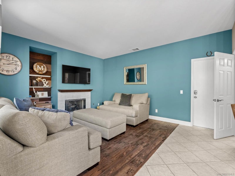 2925 Sunhaven Court