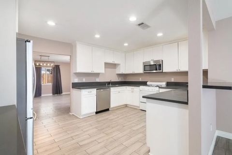 Tiny photo for 460 E 2nd St, Rialto, CA 92376 (MLS # SW25274701)