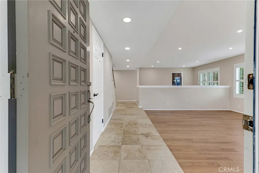 Photo of 7923 Casaba AVE, Winnetka, CA 91306 (MLS # SR26205795)