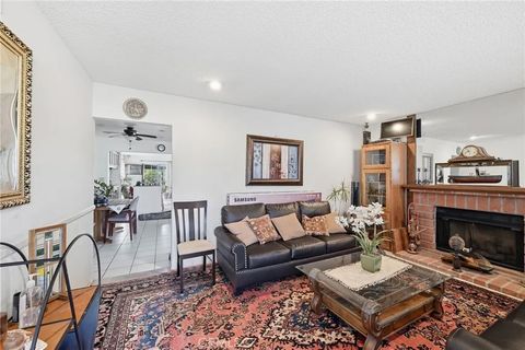 Tiny photo for 7857 Embry Pt, Mira Mesa, CA 92126 (MLS # WS25245829)