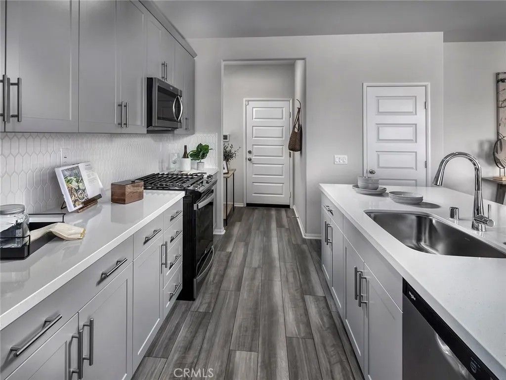 Photo of 2070 Tangelo Lane, Redlands, CA 92374 (MLS # OC26008082)