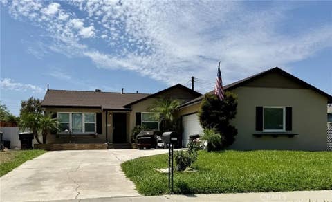 3 beds bed, 1.5 baths bath property at 3946 Shelby Drive, Riverside, CA 92504