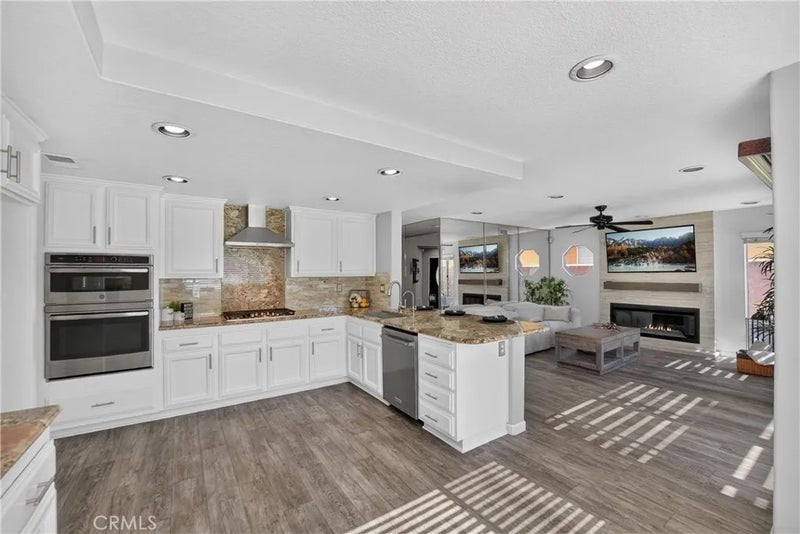 2290 Pepperwood Lane