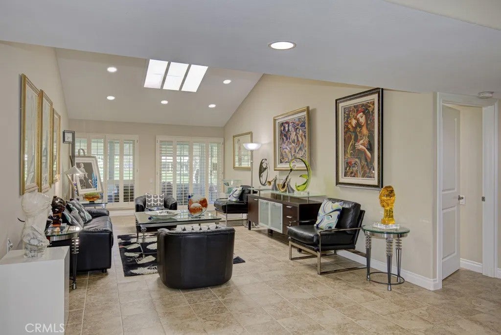 5516 Paseo Del Lago West A
