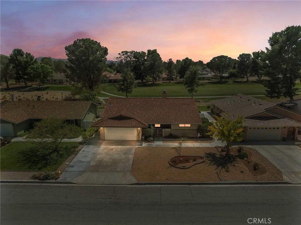 Photo of 15163 Tournament Drive, Helendale, CA 92342 (MLS # HD26077829)