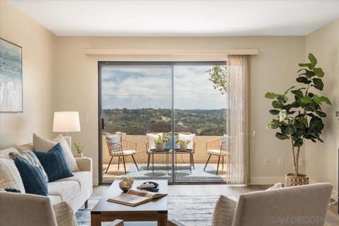 Photo of 245 Fairlee LN, Encinitas, CA 92024 (MLS # 260020023)