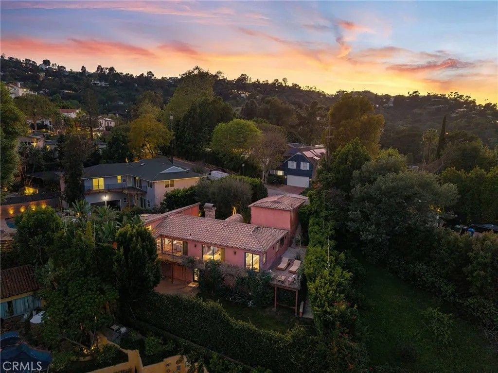 Photo of 3310 Bennett Drive, Los Angeles, CA 90068 (MLS # PW26034953)