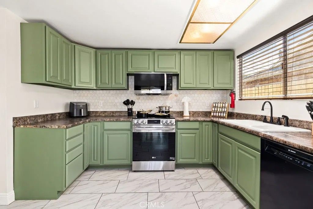 Photo of 632 Kenoak Drive, Placentia, CA 92870 (MLS # OC26020827)