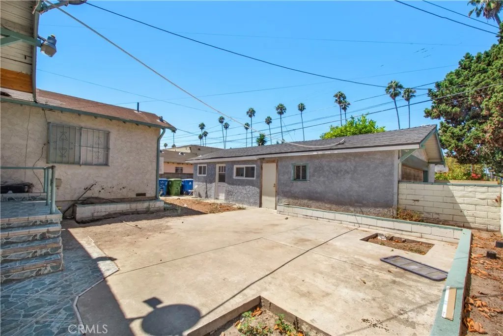 4301 Arlington Ave.