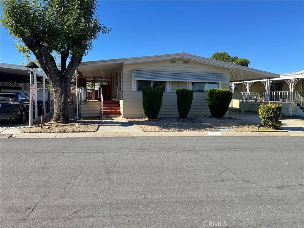 Photo of 27601 SunCity Blvd #94, Menifee, CA 92586 (MLS # SW25273665)