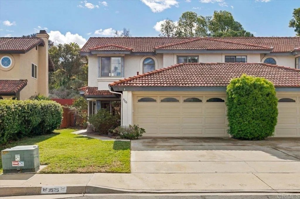 3525 Landsford Way