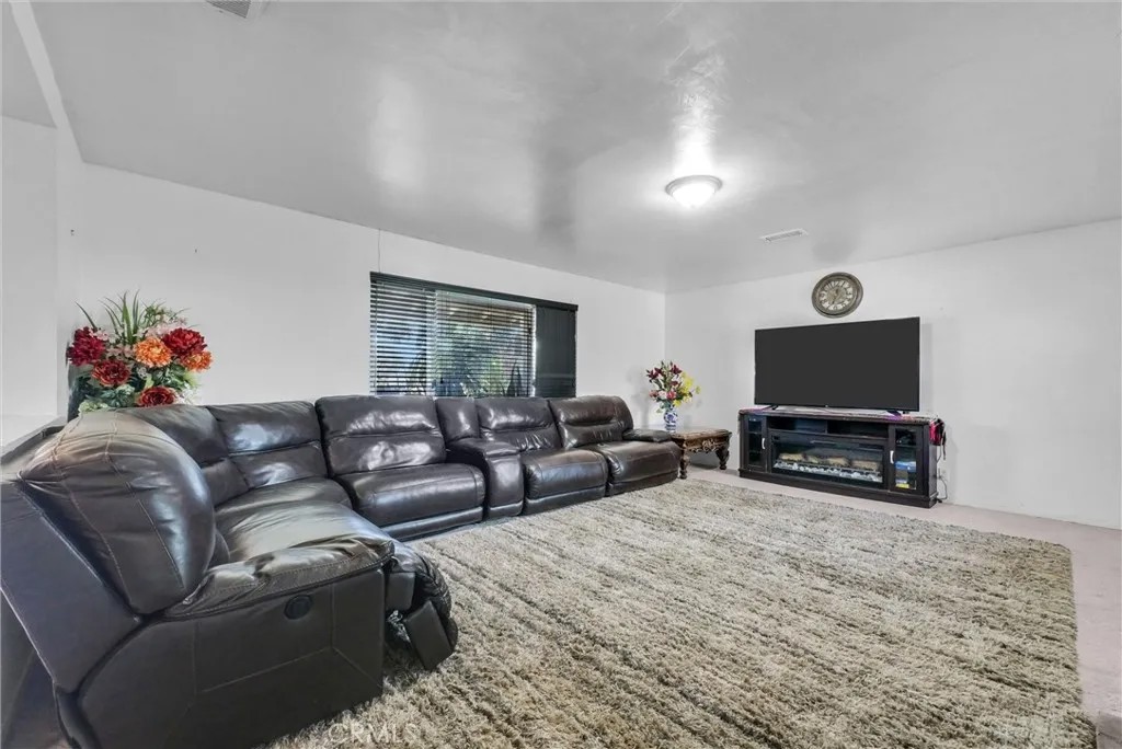 6254 Stanton