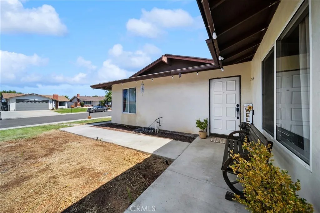 12880 Foreman Ave