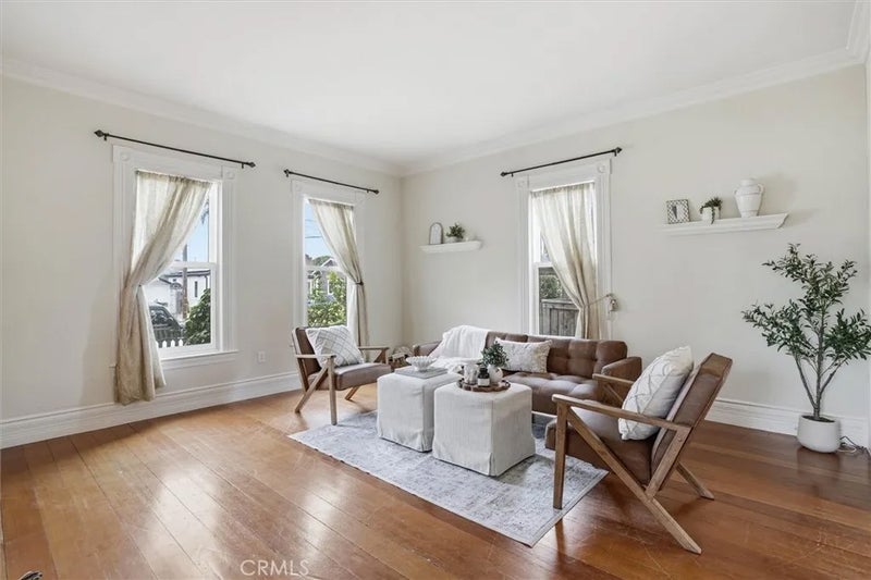 302 S Mason