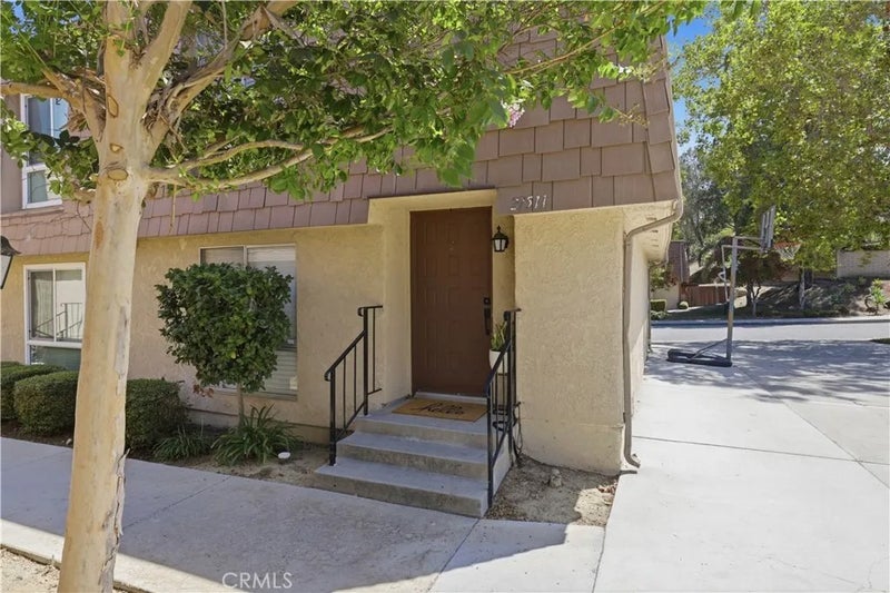 27511 Endeavor St