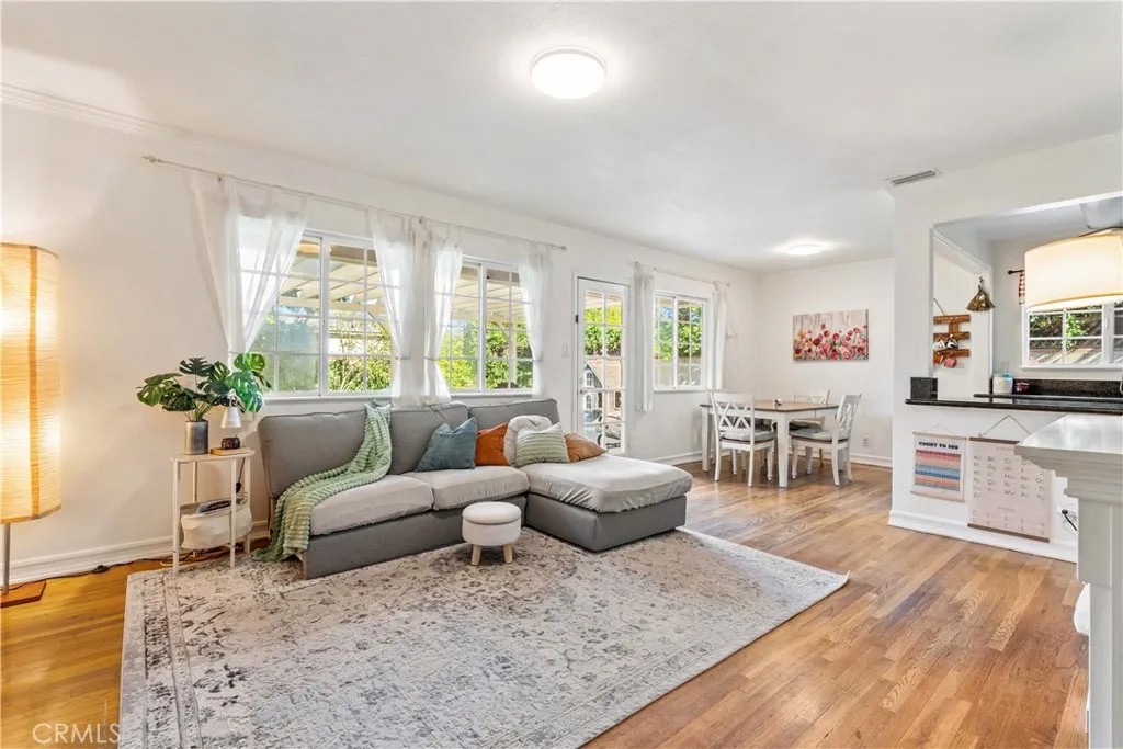 17145 Strathern Street