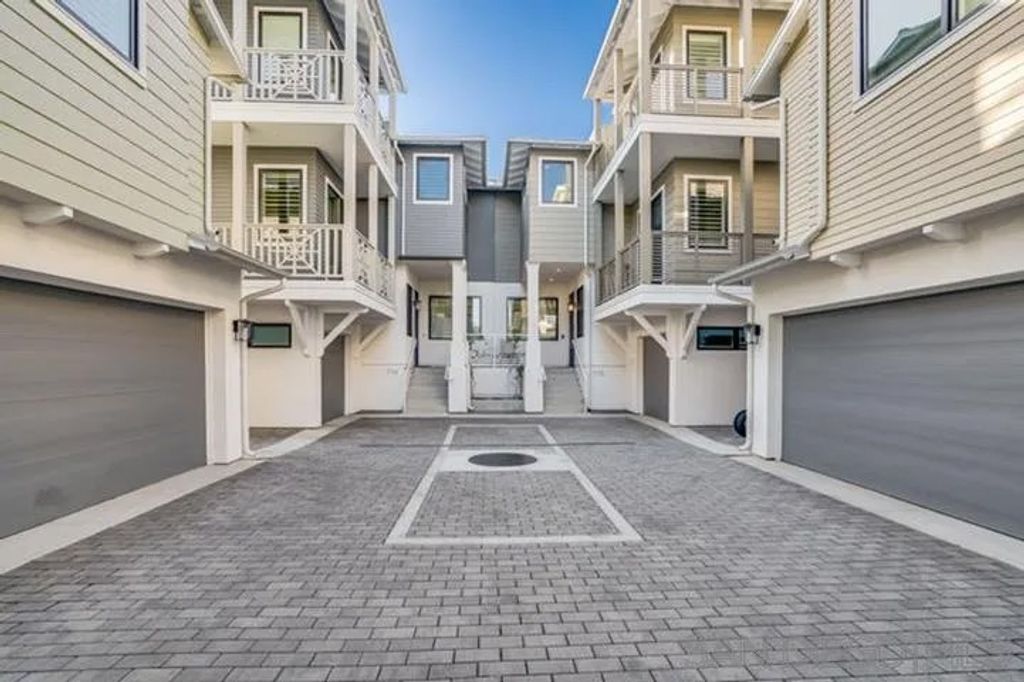 Photo of 710 E Avenue, Coronado, CA 92118 (MLS # 250046234)