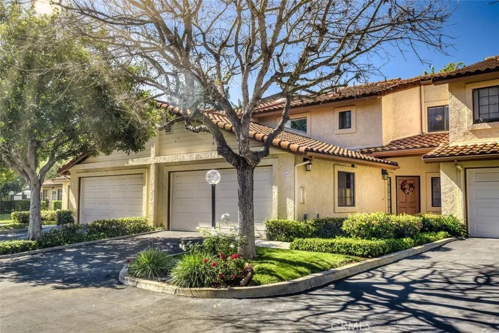 Photo of 1718 Tecalote Drive #26, Fallbrook, CA 92028 (MLS # IV26072234)