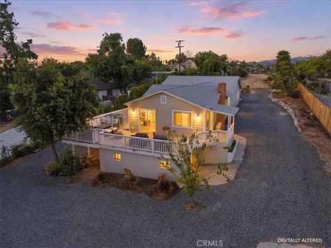 Photo of 2317 Grace St, Riverside, CA 92504 (MLS # IV26052935)