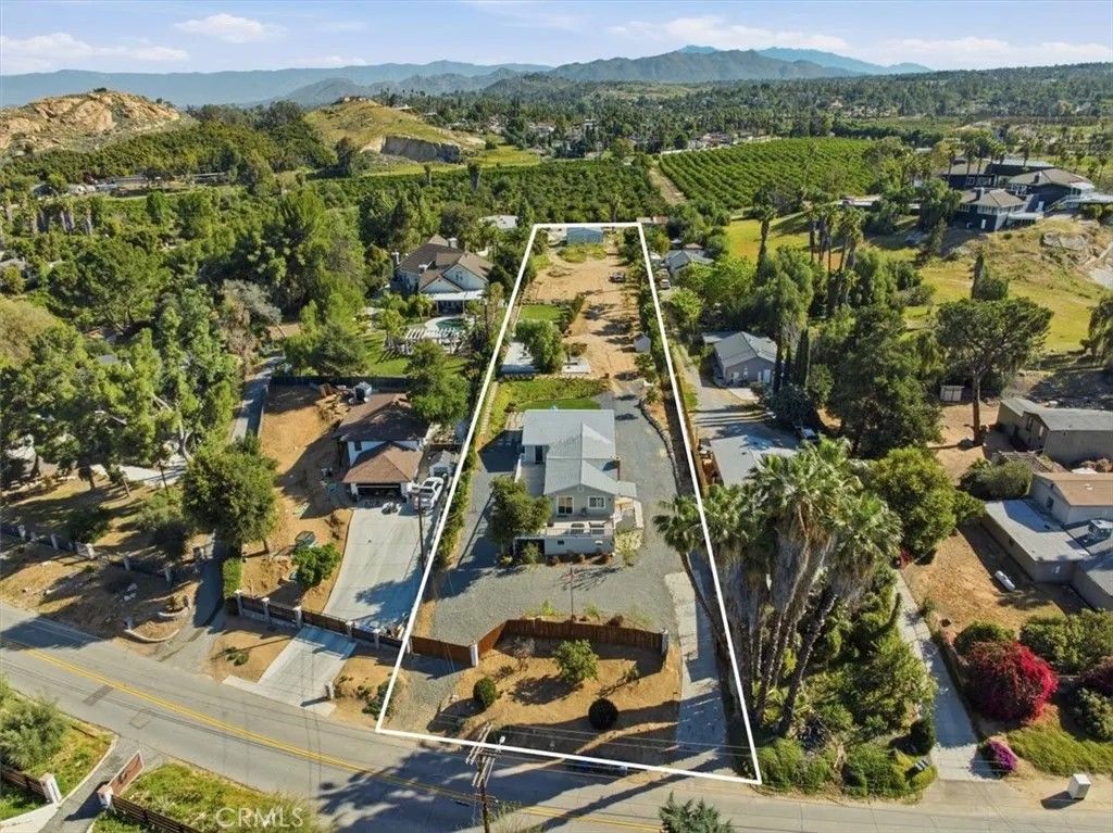 Photo of 2317 Grace St, Riverside, CA 92504 (MLS # IV26052935)