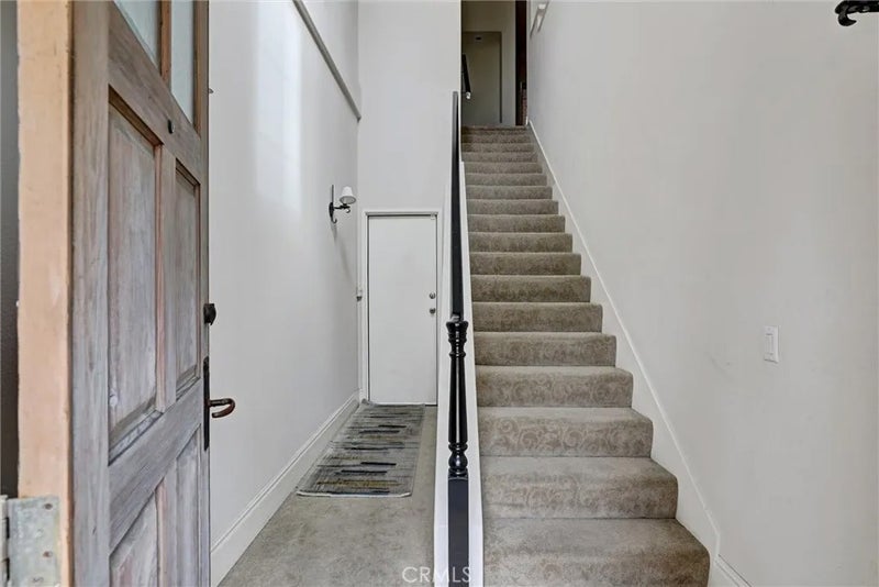 8 Celano Court