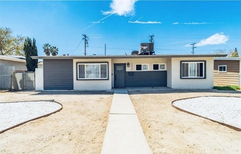 Photo of 1052 W Avenue J15, Lancaster, CA 93534 (MLS # SR26169430)