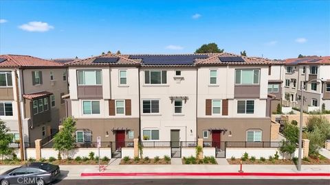 9331 Via Azul Pico Rivera CA 90660