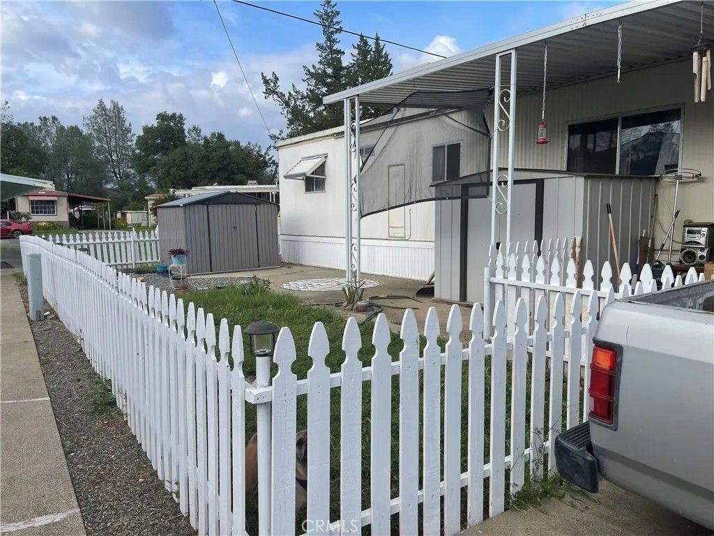 Photo of 12 Firloop Circle #12, Oroville, CA 95966 (MLS # OR26090058)