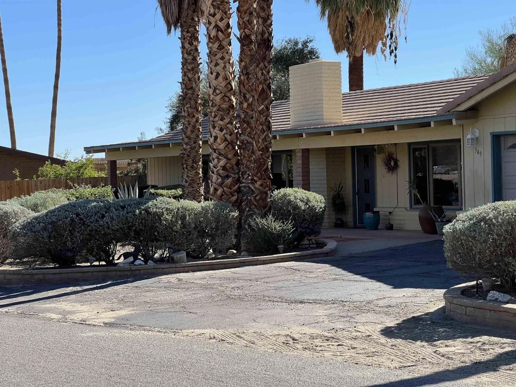 Photo of 349 Pointing Rock Dr, Borrego Springs, CA 92004 (MLS # 250044158)