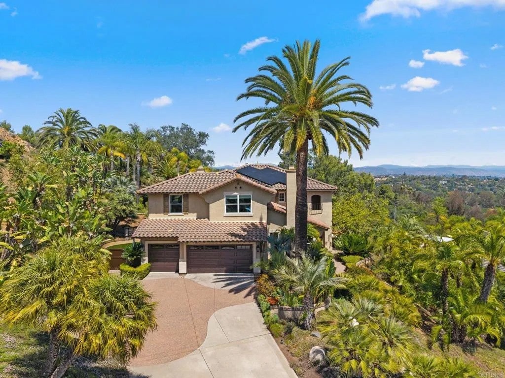 Photo of 1334 Emeraude Glen, Escondido, CA 92029 (MLS # PTP2602925)