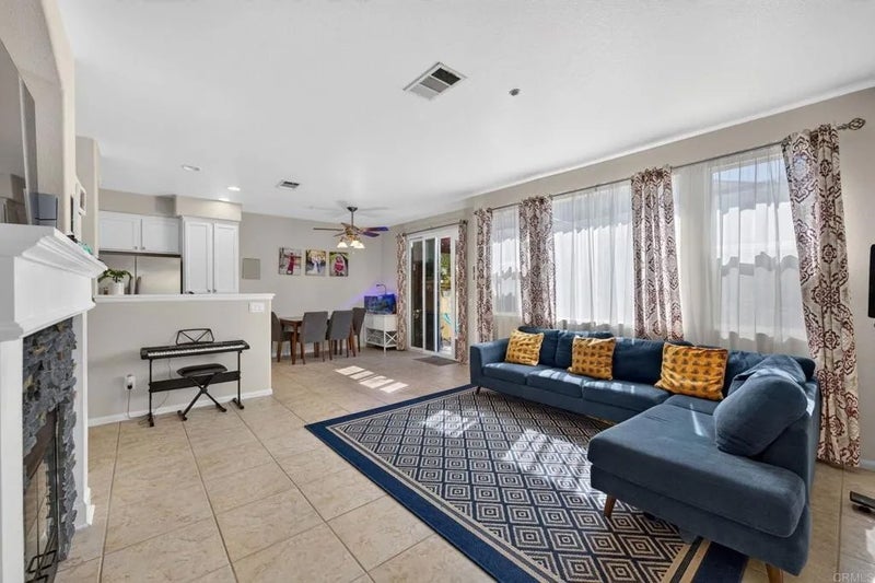 41524 Blue Canyon Avenue 3