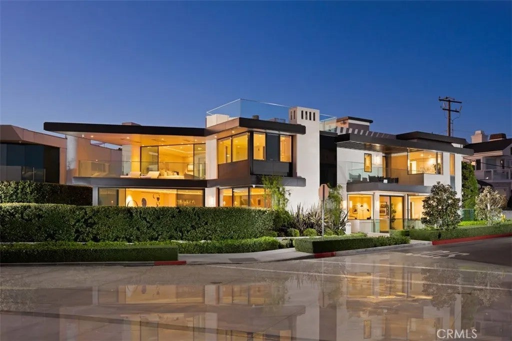 2928 Ocean
