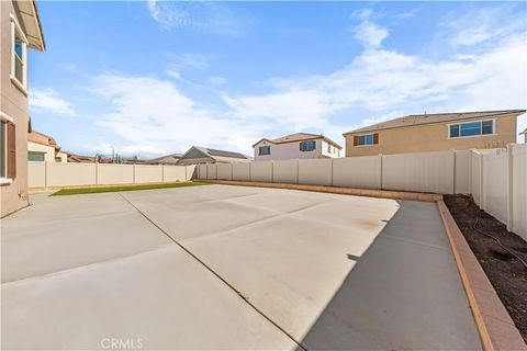 Tiny photo for 29502 Twinberry Cir, Menifee, CA 92584 (MLS # OC25254949)