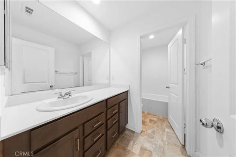 Tiny photo for 29502 Twinberry Cir, Menifee, CA 92584 (MLS # OC25254949)