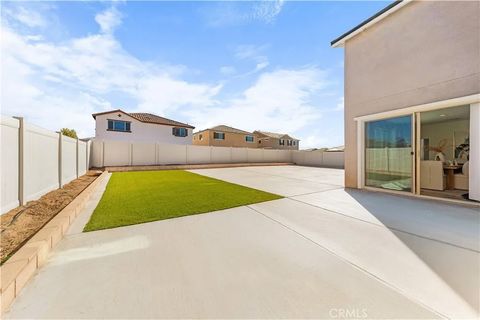 Tiny photo for 29502 Twinberry Cir, Menifee, CA 92584 (MLS # OC25254949)