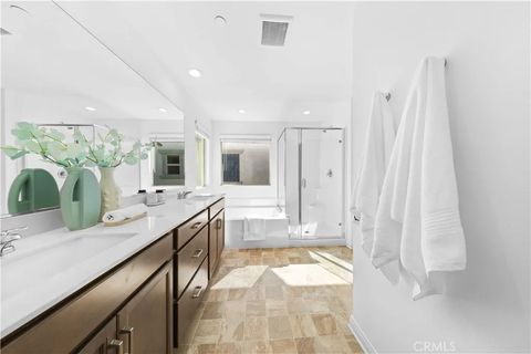 Tiny photo for 29502 Twinberry Cir, Menifee, CA 92584 (MLS # OC25254949)