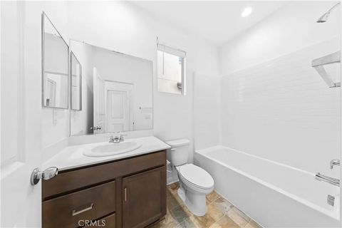 Tiny photo for 29502 Twinberry Cir, Menifee, CA 92584 (MLS # OC25254949)