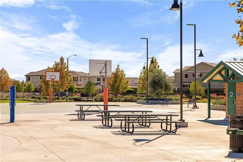 Tiny photo for 29502 Twinberry Cir, Menifee, CA 92584 (MLS # OC25254949)