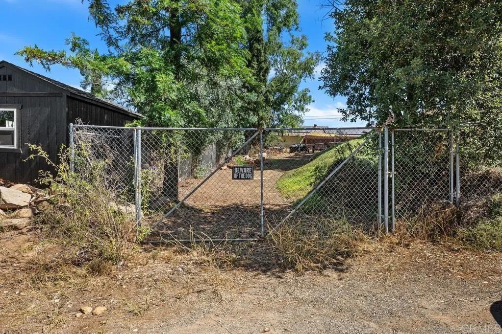 345 Lento Lane