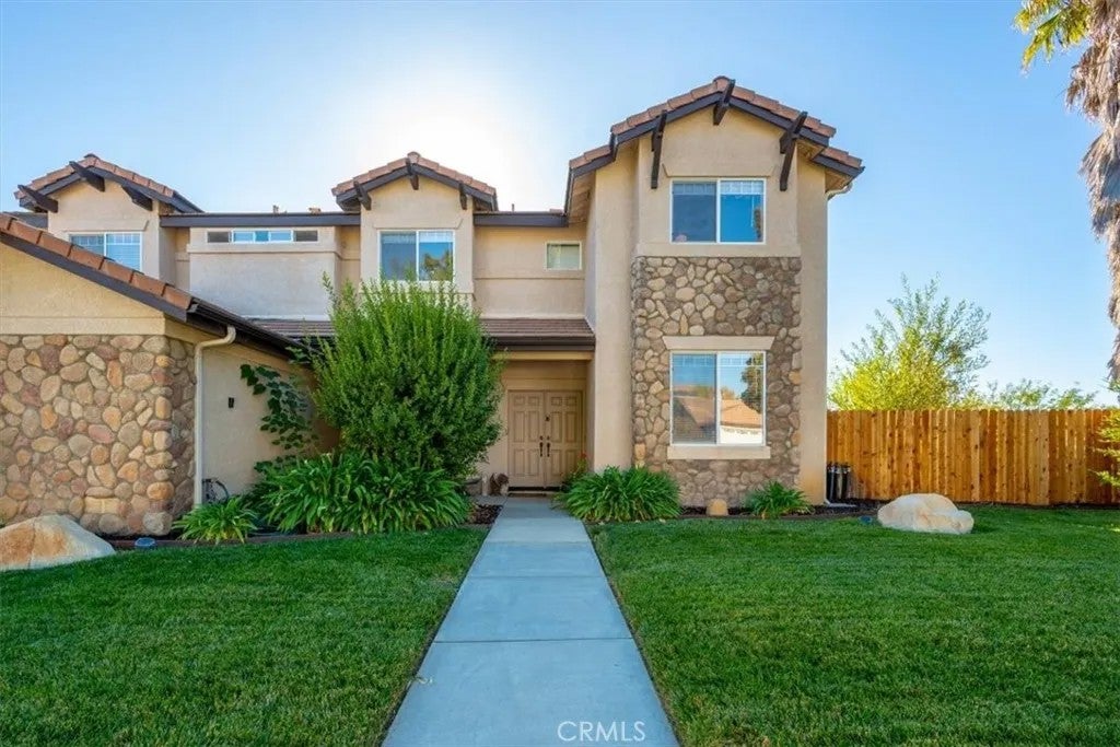 1711 Skyview Drive