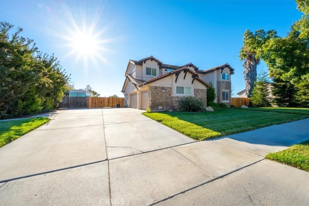 1711 Skyview Drive