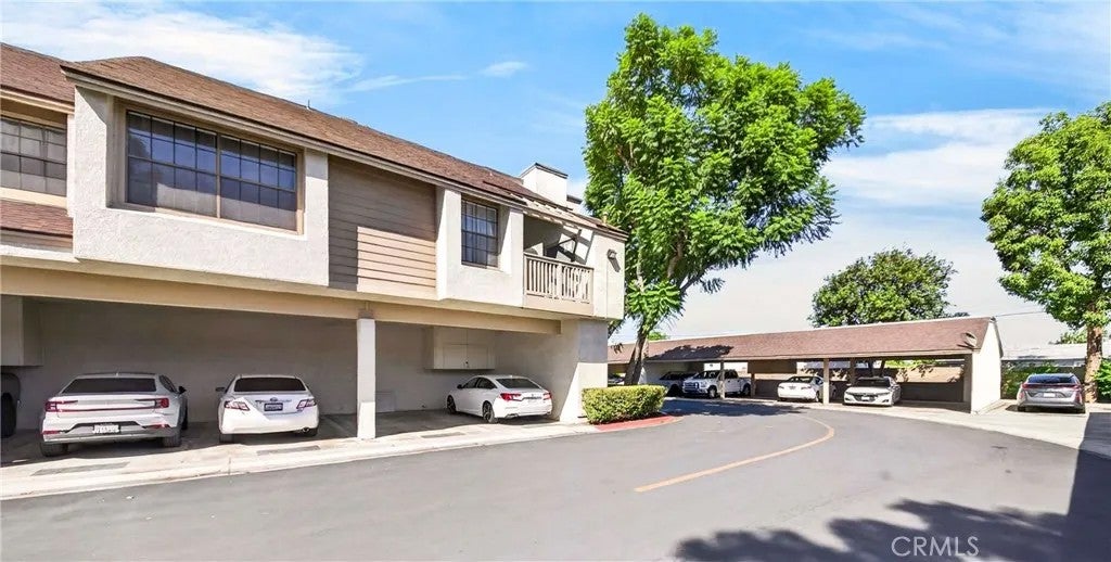10630 Lakeside South 276