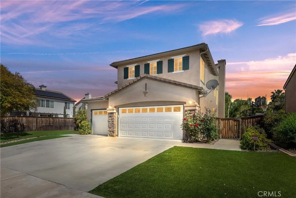 Photo of 37700 Quintana Drive, Murrieta, CA 92563 (MLS # SW25245264)