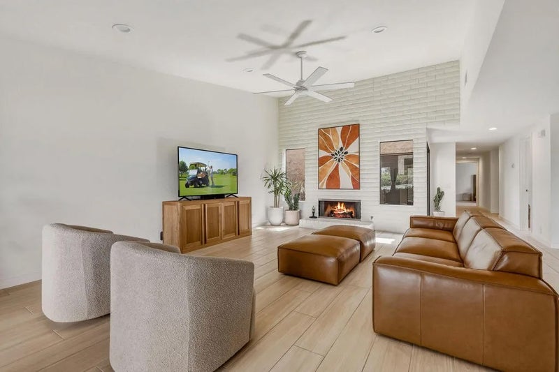 6 Joya Drive